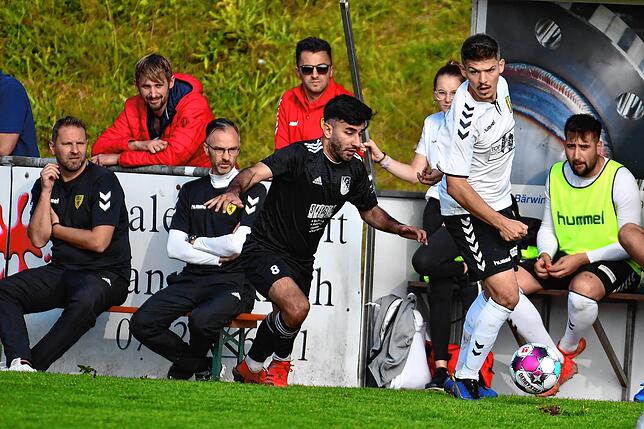 Bild 20: FSV Rheinfelden gewinnt Landesliga-Derby beim VfR Bad Bellingen mit 2:1 &ndash; und wir haben die Bilder!