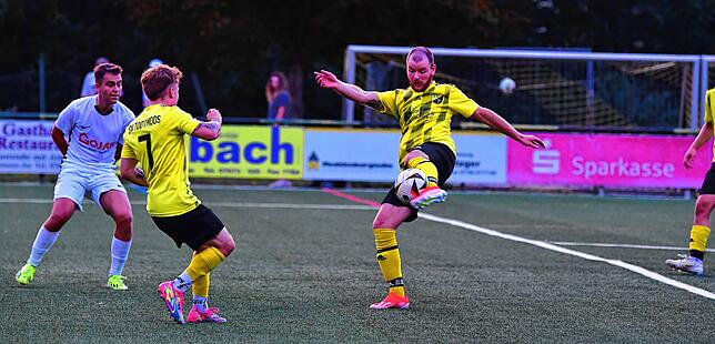 Bild 6: Pokalverteidiger SG FC Wehr/Brennet siegt 3:1 im Wehratal-Derby beim SV Todtmoos – wir haben Bilder!