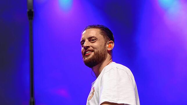 Bild 11: Die besten Bilder vom Bausa-Konzert beim Hohentwiel-Festival Teil 3
