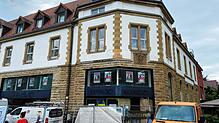 Gerade wird an der Ecke August-Ruf-Straße und Hegaustraße kräftig gebaut. Bereits Ende August möchte die Modekette Olymp und Hades hier ...