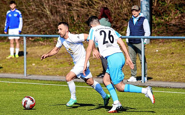 Bild 11: Die besten Bilder der Partie zwischen Südstern Singen und Anadolu Radolfzell