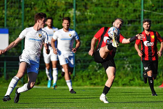 Bild 25: FSV Rheinfelden gewinnt Hochrhein-Derby beim SV 08 Laufenburg mit 2:1 &ndash; und wir haben Bilder!