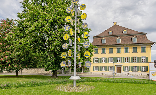 Im Archäologischen Hegau-Museum in Singen können Besucher über die Lebensweise der Menschen in der Region seit der letzten Eiszeit bis ...