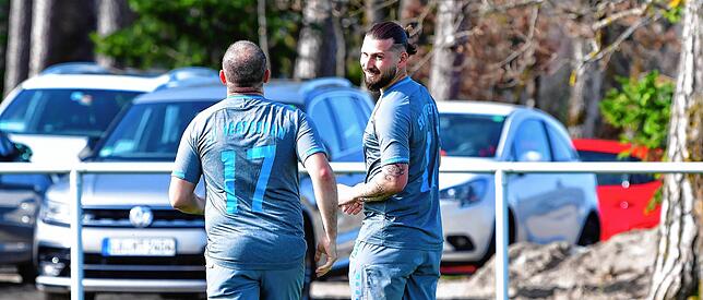 Bild 7: SV Jestetten gewinnt 3:1 beim FC Schlüchttal &ndash; und wir haben Bilder!