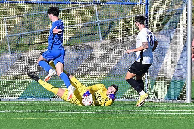 Bild 10: TuS Stetten siegt 3:0 im Spitzenspiel gegen die SG FC Wehr/Brennet – und wir haben Fotos!