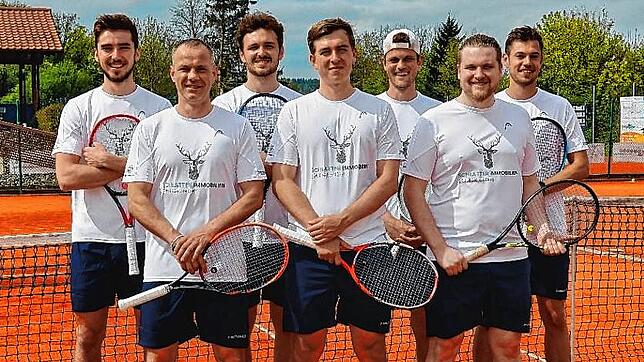 Herausforderung: Aufsteiger TC BW Erzingen startet am Sonntag in die neue Saison. Zum Team zählen (von links) Yann Vogt, Marcel Berger, ...
