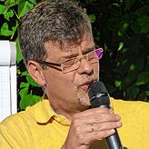 Bürgermeister Georg Riedmann: „Das Festzelt muss auf befestigten Flächen stehen. Vergleichbare Flächen gibt es nicht im ...