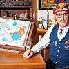 Michael Fuchs hat das diesjährige Titelblatt des Narrenbuchs gestaltet.
