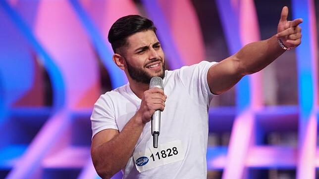 Sulemon Marsula (20) aus Balgheim im Kreis Tuttlingen ist bei der RTL-Castingsendung Deutschland sucht den Superstar eine Runde weiter. ...