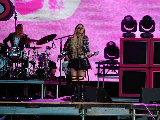 Bild 5: Southside 2024: Avril Lavigne sorgt für Gänsehaut bei ihren Fans