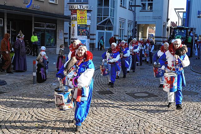 Bild 17: Gänsehautmomente beim Glonki-Umzug am Rosenmontag