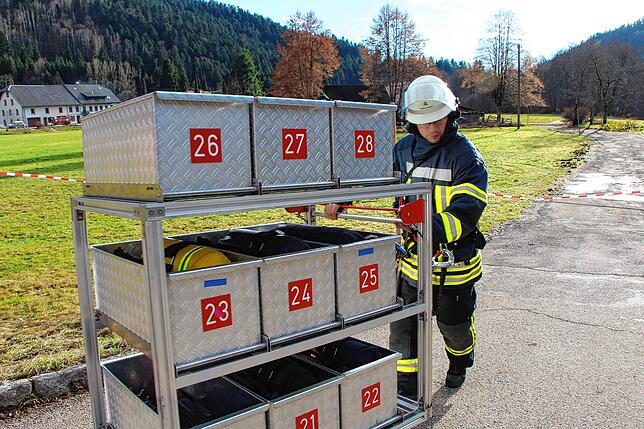 Bild 17: Bilder der Zerstörung: Was nach dem Brand im Kindergarten übrig ist