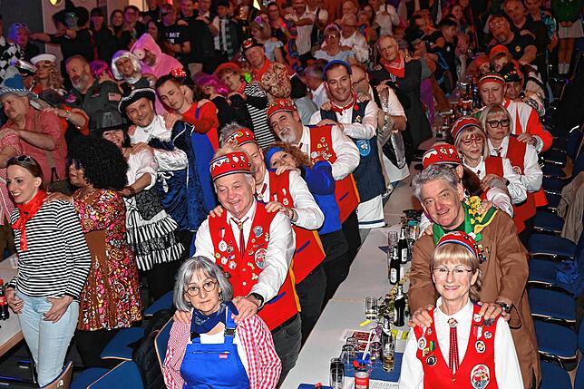 Bild 30: Die besten Bilder vom Bunte Abend des Narrenvereins Schwanenmühle in Unterlauchringen!