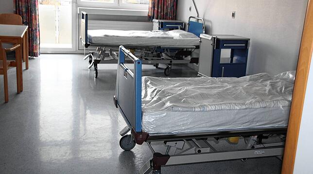 Der fünfte Stock des Krankenhauses, wo einst die Chirurgie untergebracht war, wird umgebaut. Die Zwei-bis Vierbettzimmer werden dann von ...