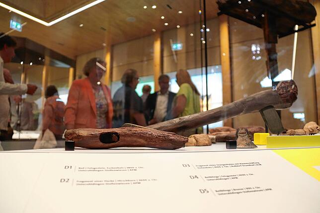 Die Ausstellungsstücke im Erweiterungsbau.