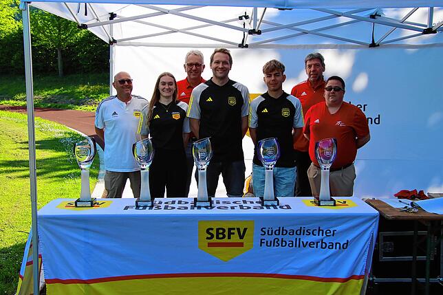 Bild 16: Jubel bei den C-Juniorinnen des Hegauer FV! Unsere Bilder vom Verbandspokal-Finale