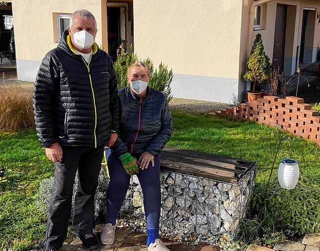 Meine beiden Mitbewohner aus der Corona-WG haben das Quarantäne-Schicksal mit mir geteilt: Meine Mutter Andrea Kammerlander und ihr Mann ...