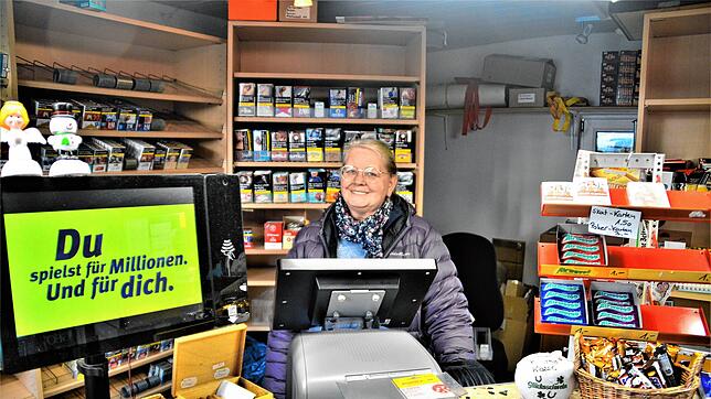 Roswitha Sutter blickt mit einem weinenden und einem lachenden Auge auf ihren nahen Ruhestand. Bild: Edgar Steinfelder