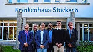 Krankenhaus-Geschäftsführer Michael Hanke, Werner Gaiser (Stellvertretender Vorsitzender Krankenhausförderverein), Bürgermeister ...