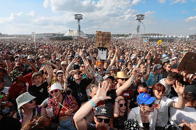 Bild 2: Southside 2023: Alle Bilder vom Wanda-Konzert