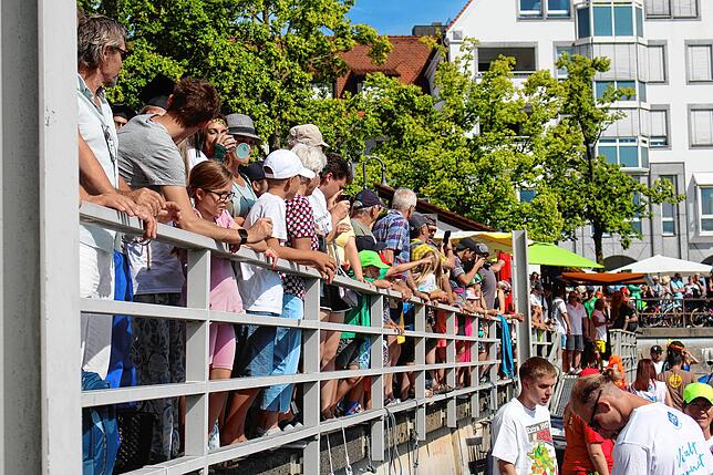 Bild 7: Die besten Bilder vom Drachenboot-Cup beim Seehasenfest (1)