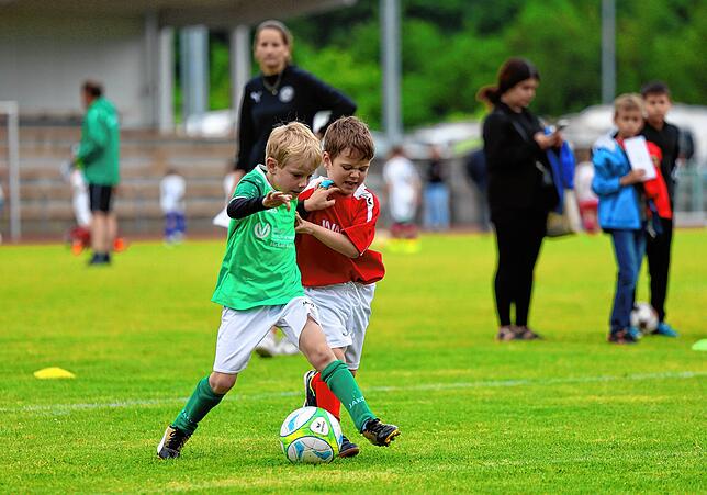 Bild 13: Unsere große Bildergalerie vom Bambini-Turnier beim Schlossseecup des FC RW Salem