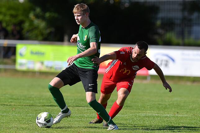 Bild 17: SV Herten rettet ein 1:1 gegen den FC Wallbach &ndash; und wir haben Bilder!