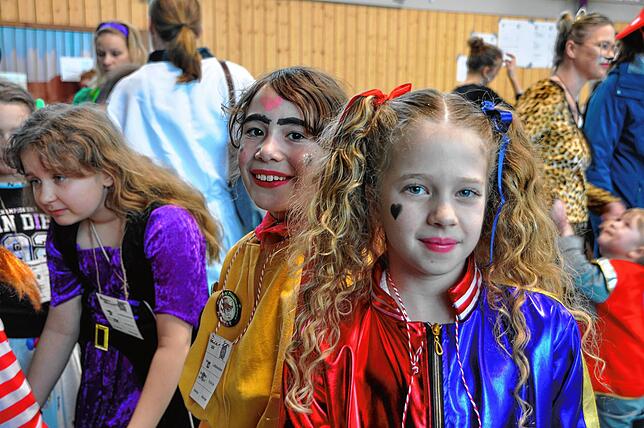 Bild 8: Viel Spaß beim Kinderball in Leimbach