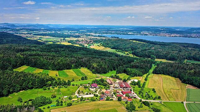 Auch in Gaienhofen wird der mögliche Ausbau der Windenergie auf der Höri kontrovers diskutiert.