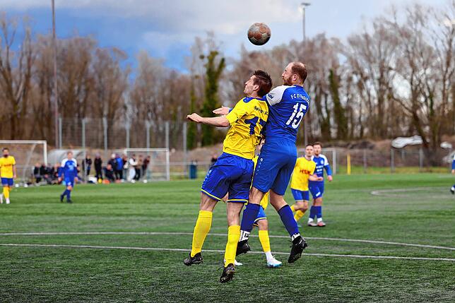 Bild 18: Unsere große Bildergalerie vom Spiel zwischen dem FC Radolfzell und der SpVgg F.A.L.