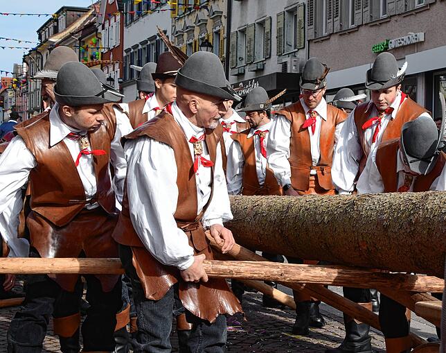 Bild 8: Bilder vom Narrenbaum-Setzen in Stockach Teil 1