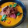 Ein Fest auch für die Augen: So sieht die Kürbissuppe mit Entenbruststreifen aus dem Hause Pollok in Böhringen aus.