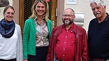 Jhana van Stipelen, Astrid Sterzel, Harald Bailer und Manfred Kiewald laden zum sechsten Podium von Refugio ein.