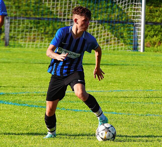 Vier Tore im Derby: Justin Friebe sorgte fast im Alleingang für den 5:1-Sieg der SG FC Wehr/Brennet III gegen den FC Wallbach II.