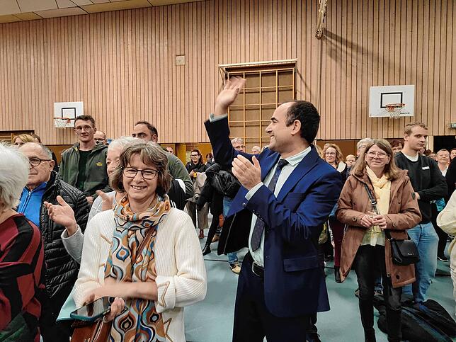 Bild 8: Bürgermeisterwahl: Das sind die Bilder aus der Halle