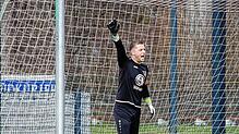 Der SC Markdorf (Kapitän und Torhüter Alexander Koch) hat im Verfolgerduell den SV Mühlhausen mit 4:0 besiegt.