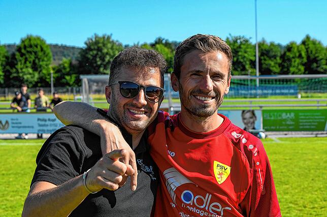 Duo: Dennis Carmellini (links) ist vorerst Sportlicher Leiter des FSV Rheinfelden und unterstützt in dieser Funktion die Arbeit von ...