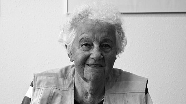 Margarete Hölzl leitete zunächst ab 1957 das „Haus Margarete“ mit ihrem Ehemann Hubert. Im Jahr 1982 übernahmen sie die Konzilgaststätte.