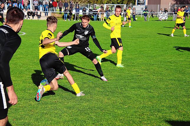 Bild 8: Die besten Bilder der Landesliga-Partie zwischen dem SV Denkingen und dem FC Gutmadingen