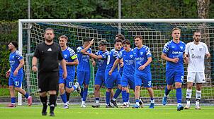 Bild : SV Weil II fegt den SV Blau-Weiß Murg mit 11:0 vom Platz – und wir haben Fotos!