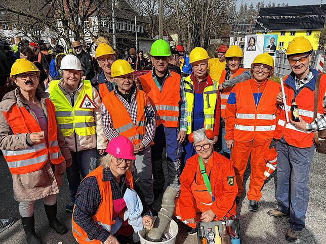 Bild 22: Die schönsten Bilder: Urnauer Fasnet mit politischer Botschaft