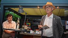 Der Schweizer Autor Peter Stamm (links) und der Überlinger Literaturförderer Oswald Burger, der Markus Werner vorstellte, lasen bei ...