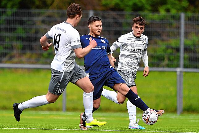 Bild 37: TuS Efringen-Kirchen erkämpft sich ein 3:3 gegen den VfB Waldshut &ndash; und wir haben Bilder!
