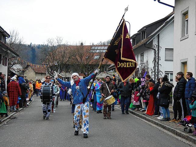 Bild 6: Bilder vom Narrentreffen in Dogern
