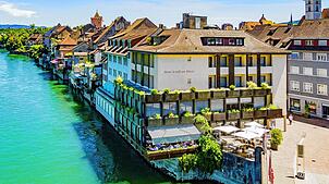 Das Hotel Schiff in Schweizer Reinfelden, direkt am Rheinufer und Zoll gelegen, bleibt vorerst so bestehen, wie es ist. Foto: Schützen AG