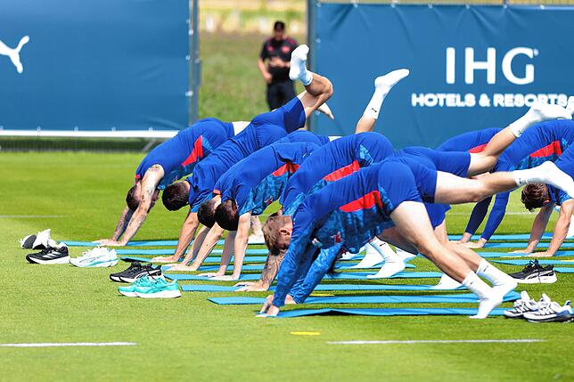 Bild 20: Erstes Training von RB Leipzig beim SV Aasen – wir haben Fotos!