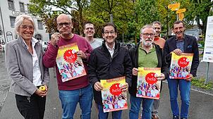 Freuen sich auf die Jubiläums-Hela und den Apfelmarkt, von links Monika Ebner-Oeschger, Raffael Blaser, Lukas Leuenberger, Patrick ...