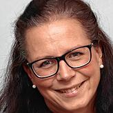 Daniela Hübner ist die dm-Gebeitsverantwortliche für den südbadischen Raum und damit die Herrin über 40 Filialen.