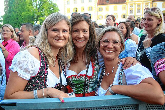 Bild 19: Andreas Gabalier rockt den Schlossgarten in Salem