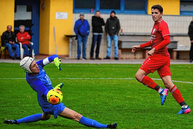 Bild 20: FC Schlüchttal unterliegt bei Bosporus FC Friedlingen trotz deutlicher Überzahl mit 1:2 &ndash; und wir haben die Bilder!
